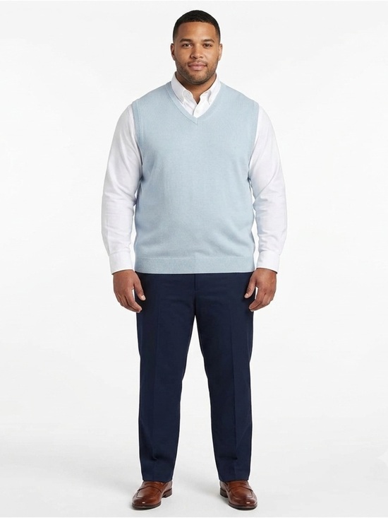 Van Heusen Other - Van Heusen V Neck Sweater Vest